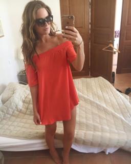 Alexandra Felstead feet photo 4