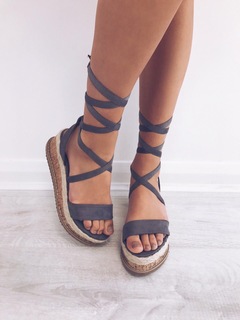 Alexandra Felstead feet photo 18