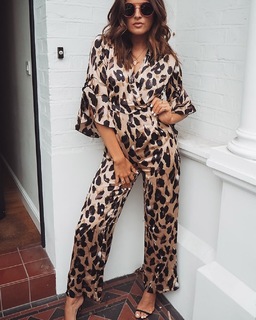 Alexandra Felstead feet photo 9