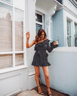 Alexandra Felstead feet photo 8
