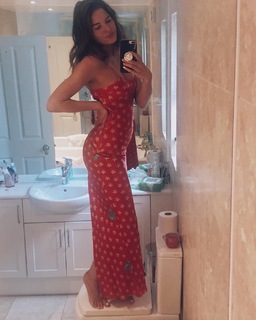 Alexandra Felstead feet photo 5
