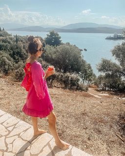 Alexandra Felstead feet photo 16