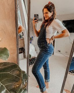 Alexandra Felstead feet photo 20