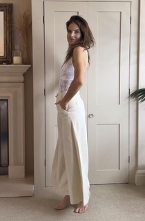 Alexandra Felstead feet photo 9