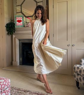 Alexandra Felstead feet photo 15