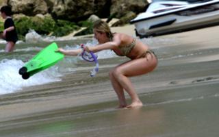 Alexandra Fletcher feet photo 3