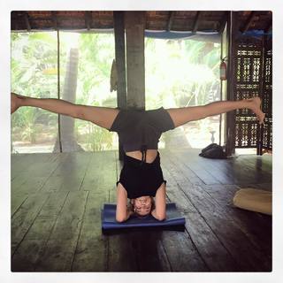 Alexandra Golovanoff feet photo 13