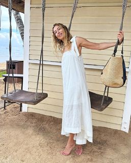 Alexandra Golovanoff feet photo 9