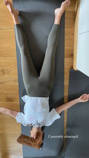 Alexandra Golovanoff feet photo 12