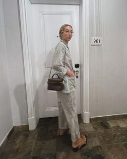 Alexandra Golovanoff feet photo 2