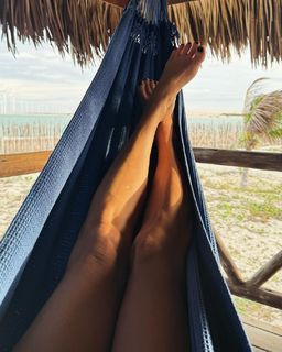 Alexandra Golovanoff feet photo 13