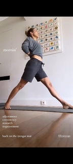 Alexandra Golovanoff feet photo 14