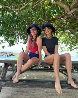 Alexandra Golovanoff feet photo 3