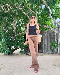 Alexandra Golovanoff feet photo 11