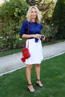 Alexandra Golovanoff feet photo 3