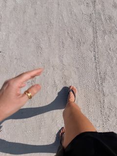 Alexandra Golovanoff feet photo 1