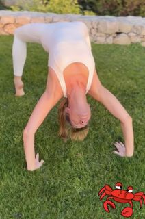 Alexandra Kamp-Groeneveld feet photo 1