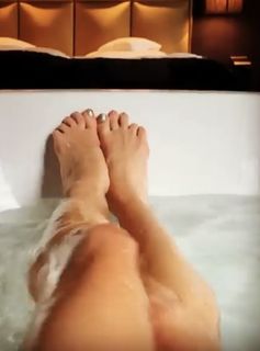 Alexandra Kamp-Groeneveld feet photo 2