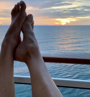 Alexandra Kamp-Groeneveld feet photo 5