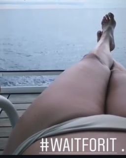 Alexandra Kamp-Groeneveld feet photo 17