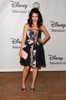 Alexandra Krosney feet photo 3