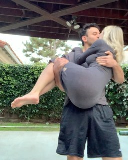 Alexandra Kyle feet photo 4