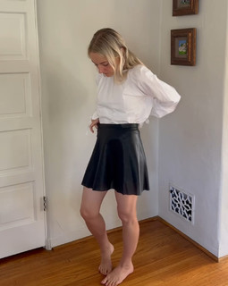 Alexandra Kyle feet photo 19