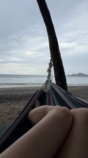 Alexandra Kyle feet photo 2
