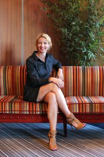 Alexandra Lamy feet photo thumbnail