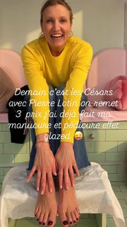 Alexandra Lamy feet photo 4