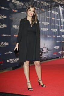 Alexandra Maria Lara feet photo thumbnail