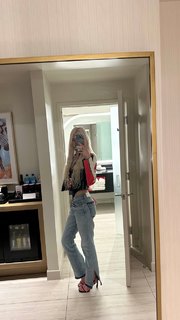 Alexandra Marianna feet photo 11