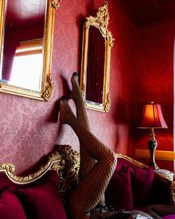 Alexandra Marianna feet photo 14