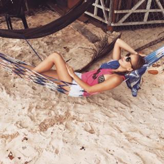 Alexandra Nagy feet photo 2