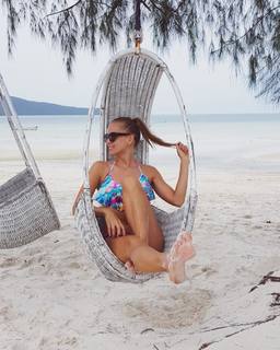 Alexandra Nagy feet photo 6