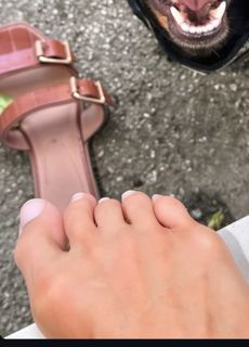 Alexandra Nagy feet photo 1