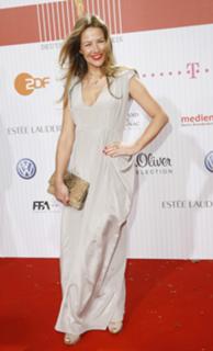 Alexandra Neldel feet photo thumbnail