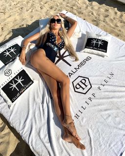 Alexandra Panagiotarou feet photo 4