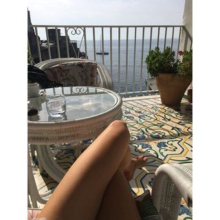 Alexandra Park feet photo 9