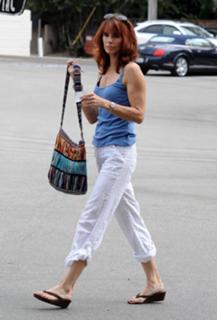 Alexandra Paul feet photo thumbnail