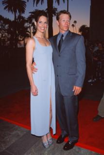Alexandra Paul feet photo thumbnail