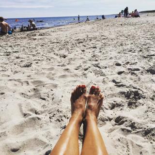 Alexandra Rapaport feet photo thumbnail