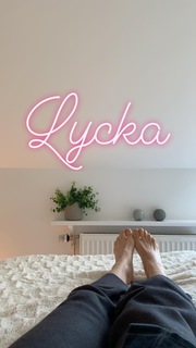 Alexandra Rapaport feet photo thumbnail