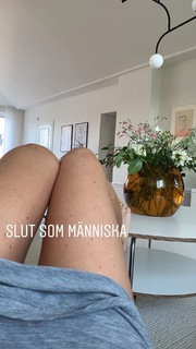 Alexandra Rapaport feet photo thumbnail