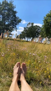 Alexandra Rapaport feet photo thumbnail