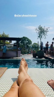 Alexandra Rapaport feet photo thumbnail