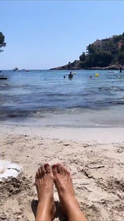 Alexandra Rapaport feet photo thumbnail