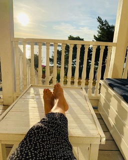 Alexandra Rapaport feet photo thumbnail