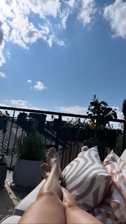 Alexandra Rapaport feet photo thumbnail
