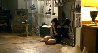 Alexandra Roach feet photo 17